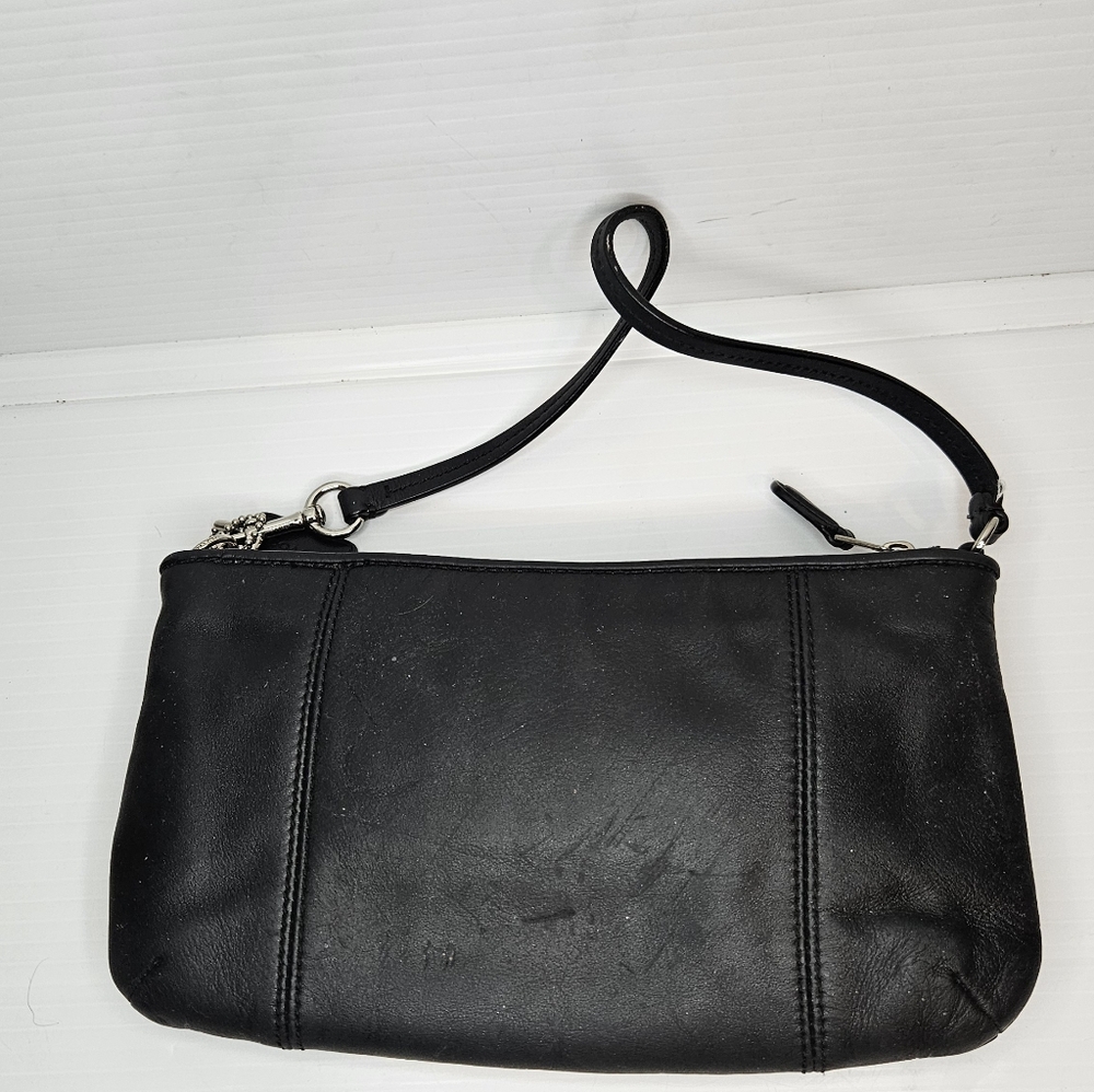 Coach New York Colette Black Pleated Leather Mini Clutch – Wristlet Purse F52153 - Picture 7 of 16